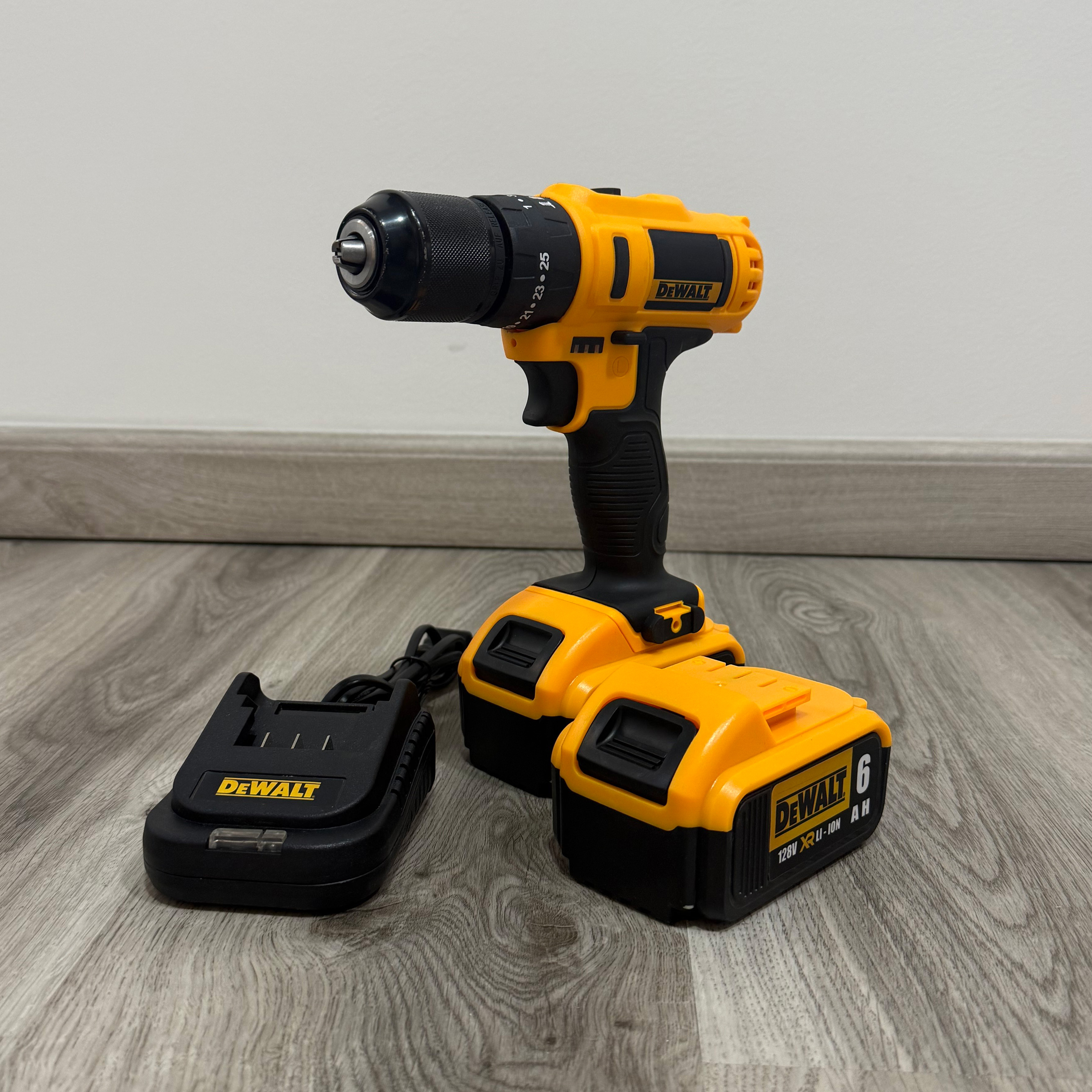 Taladro Inalambrico 128v 1/2