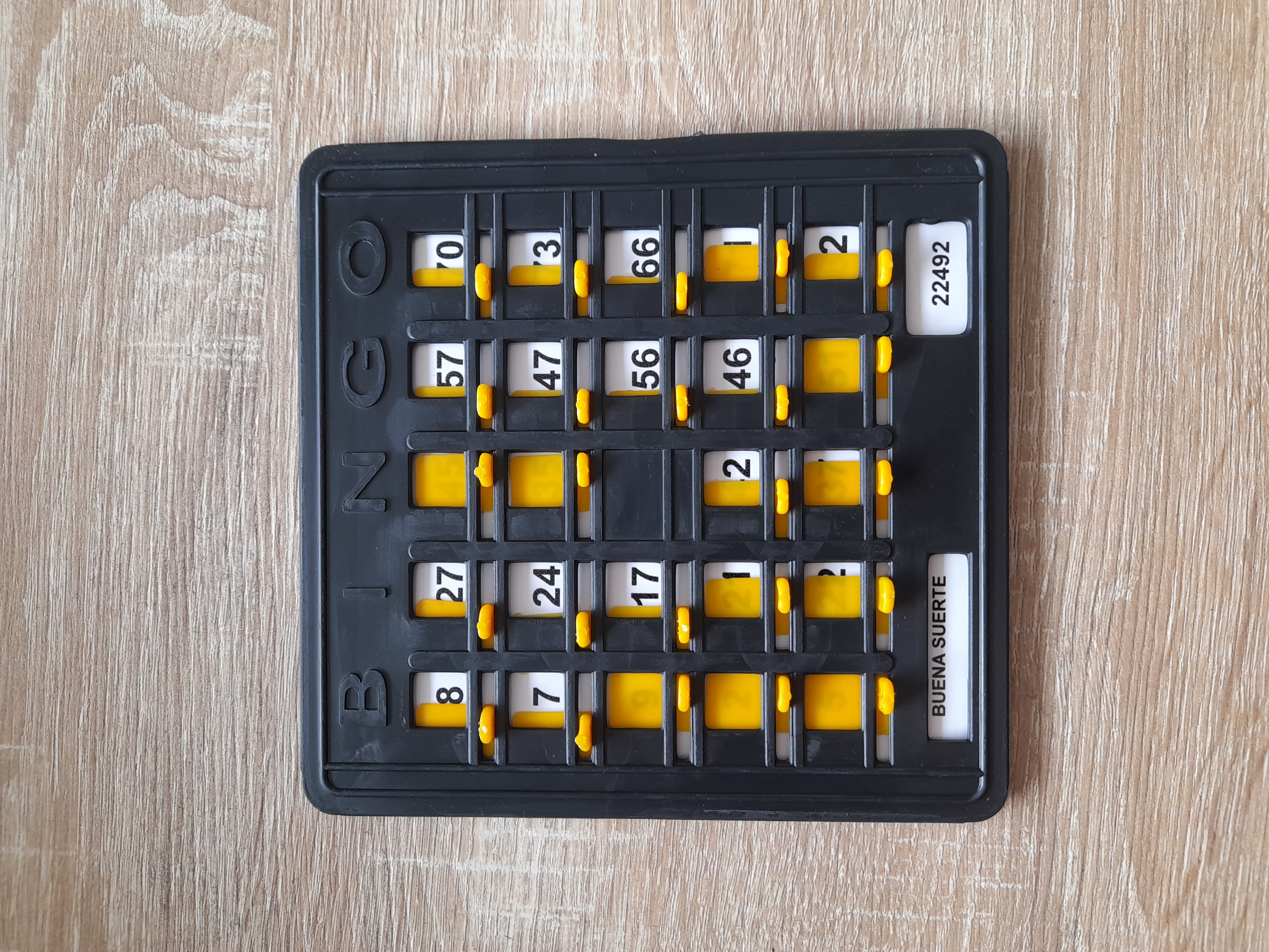 Miniatura 2 de TABLAS PLASTICAS PARA BINGO X 1 UNIDAD