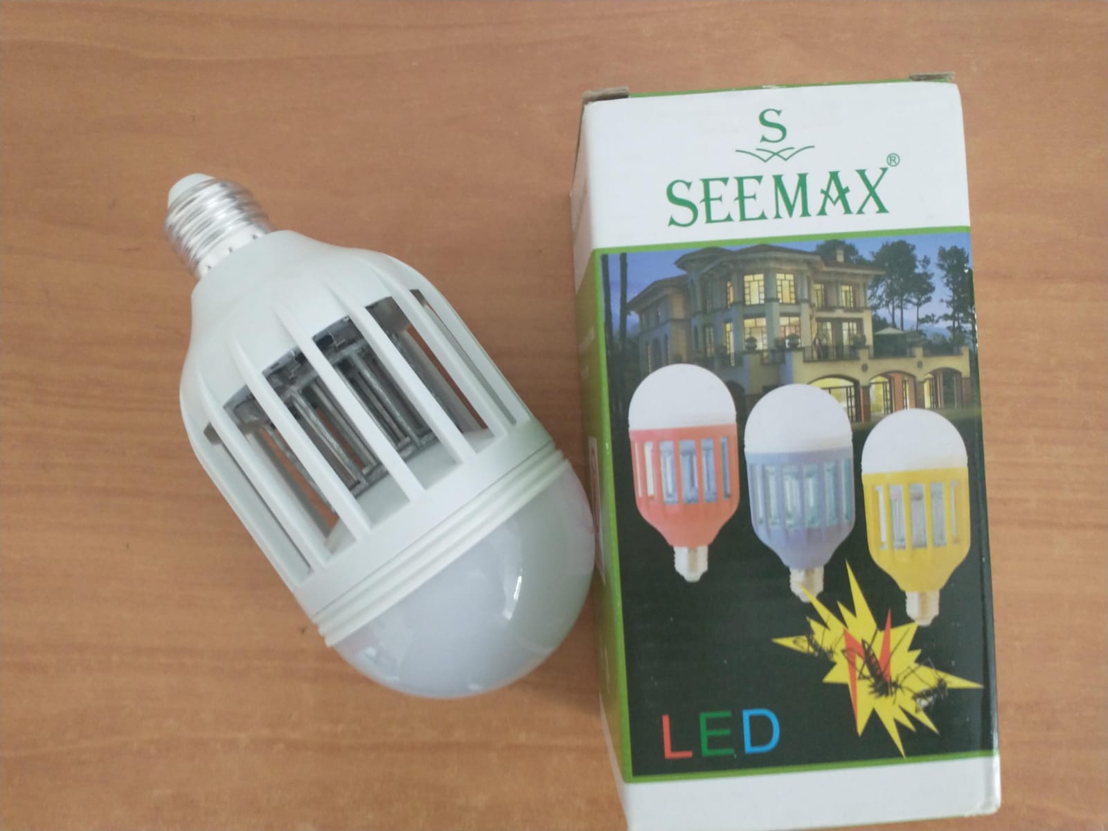 Miniatura 1 de BOMBILLO MATA ZANCUDOS