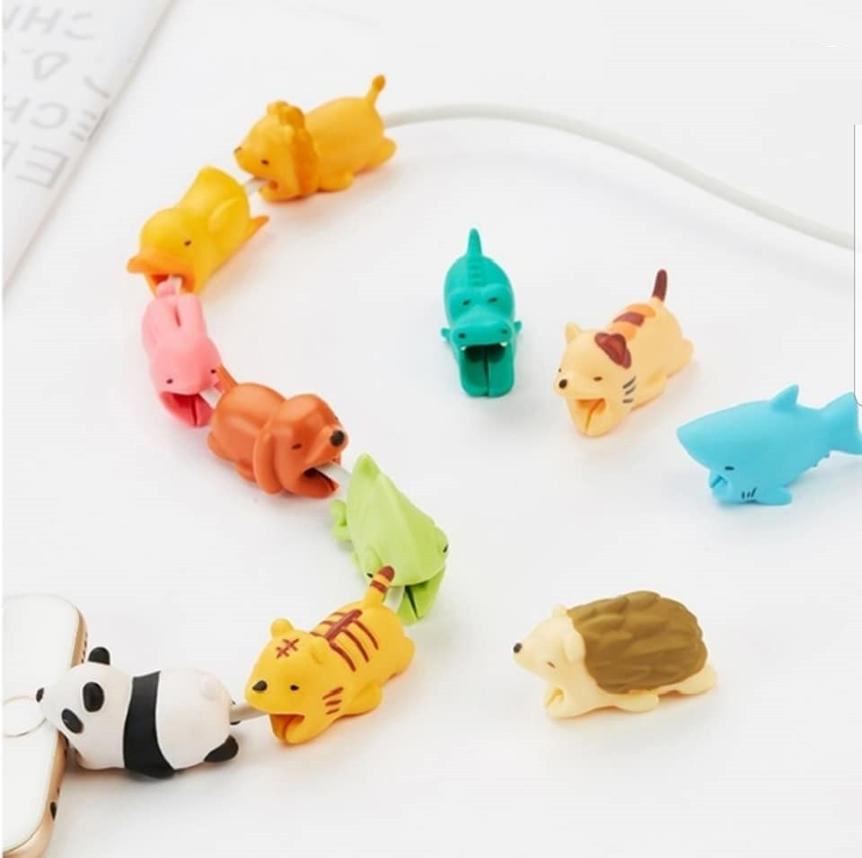 Vista 4 de Protector Cable Animal Mordelon Bite - DISEÑO: 27