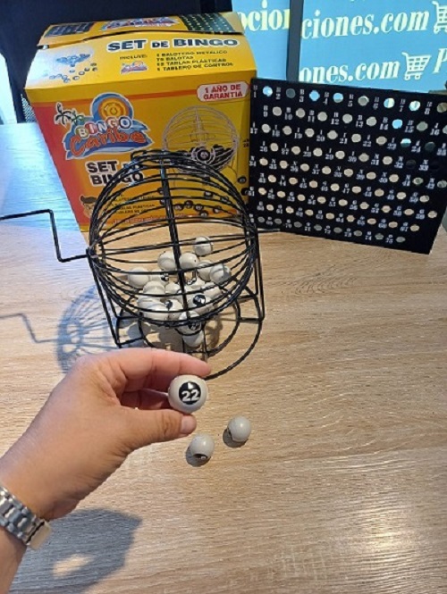 Miniatura 5 de BINGO CARIBE 12 TABLAS PLASTICAS