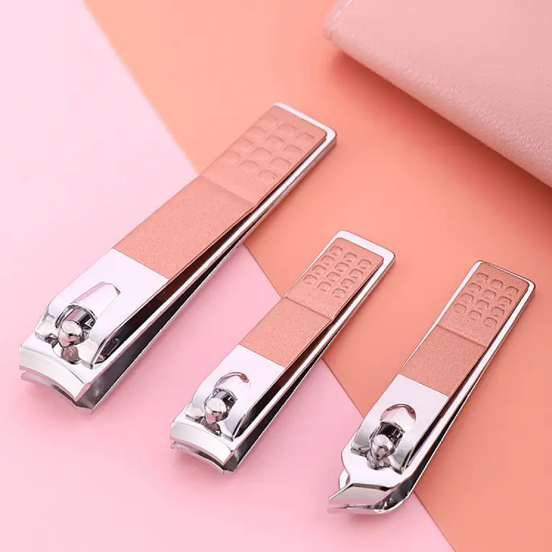 Vista 6 de Kit Manicure Pedicure X12 Piezas Viajero