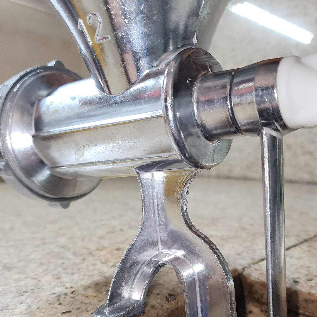 Miniatura 6 de MAQUINA DE MOLER EN ALUMINIO INOXIDABLE