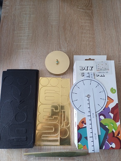 Miniatura 4 de RELOJ 3D 50x50CM+FRASE EN VINILO DORADO