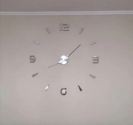 RELOJ 3D GRANDE 100X100CM COLOR PLATEADO