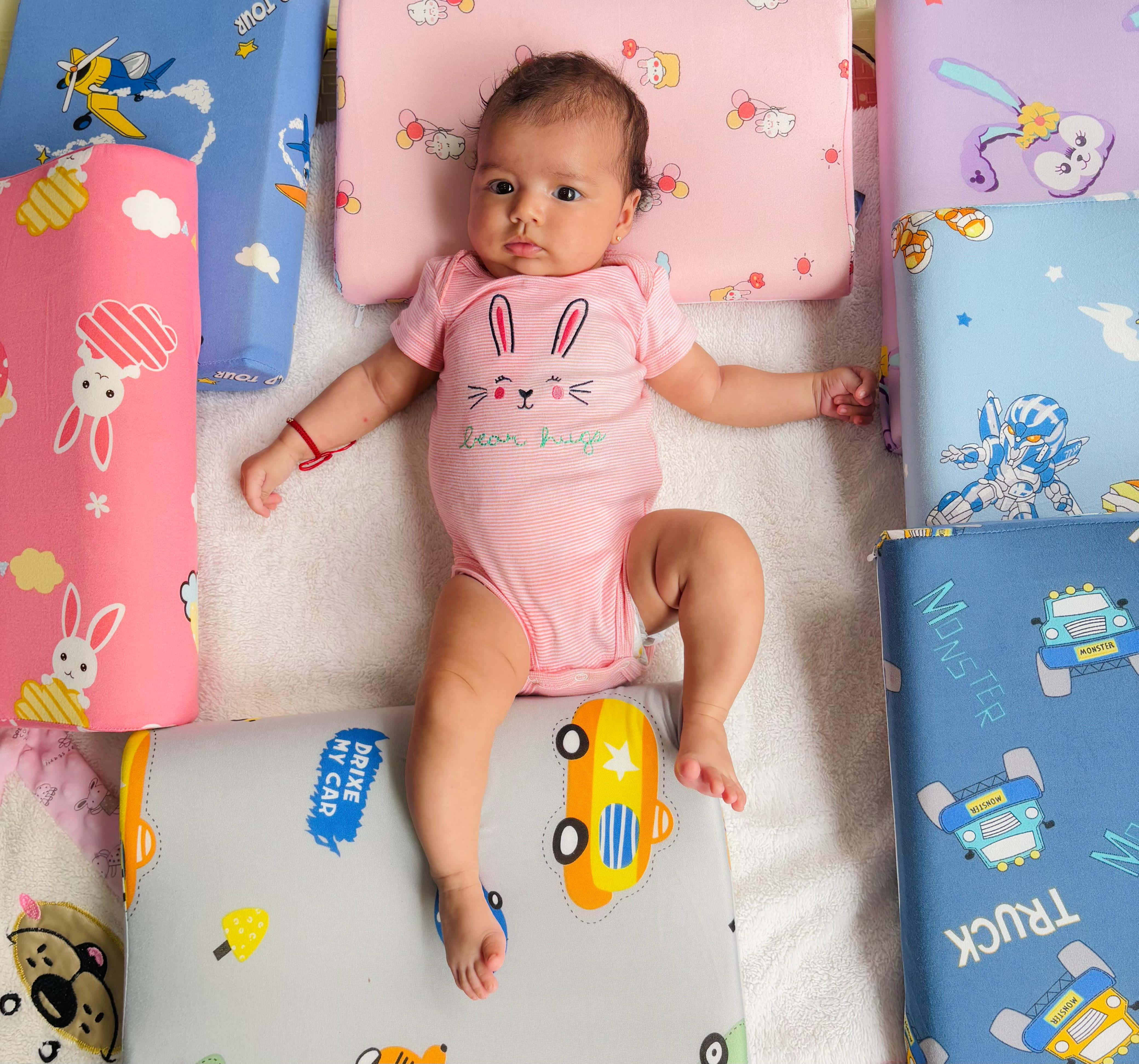 ALMOHADA DE BEBÉS A2403-34 MODELO