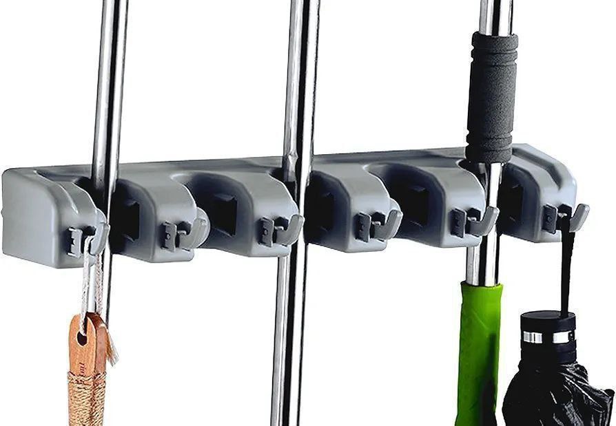 SOPORTE PARA ESCOBAS