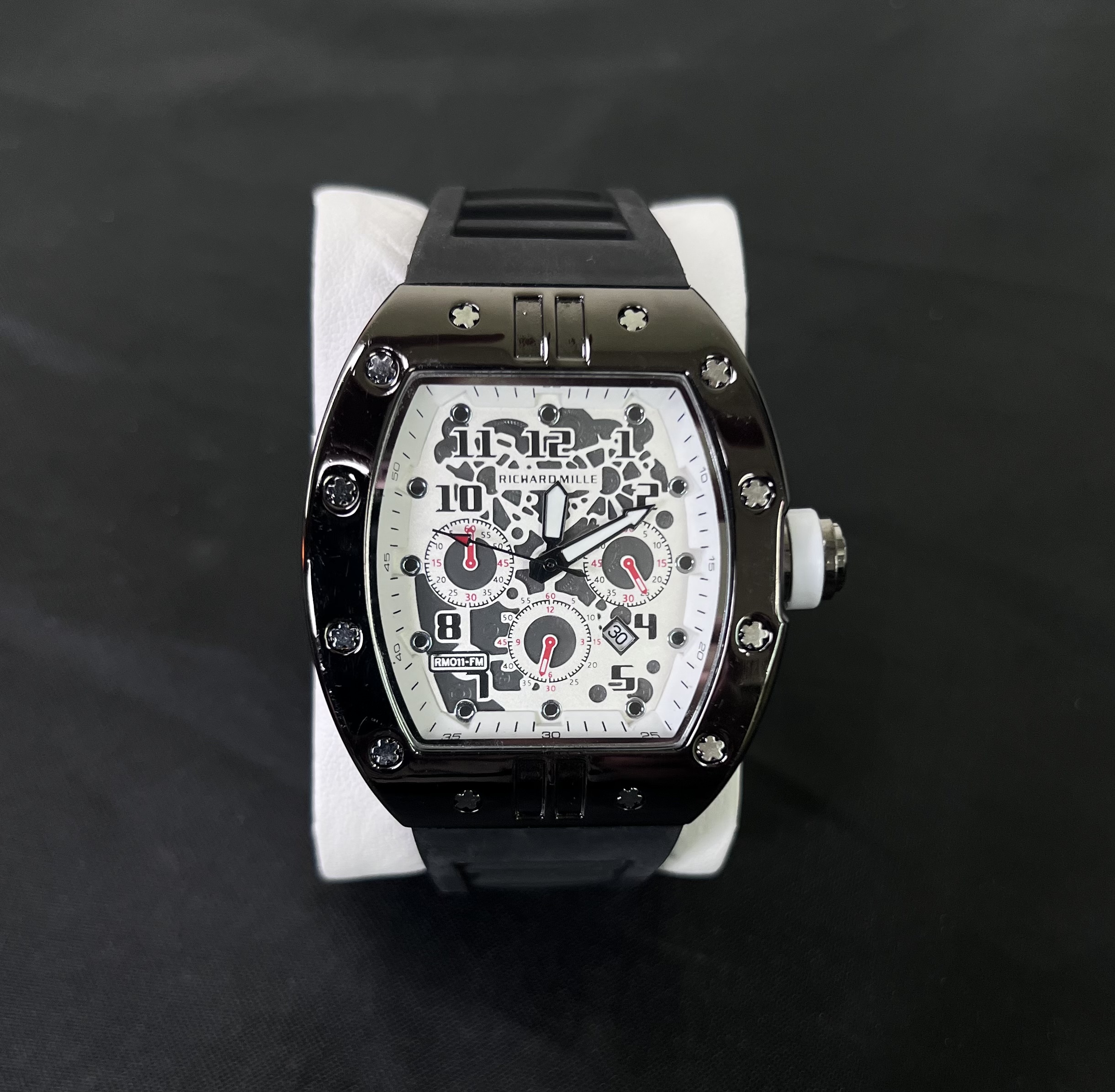 Richard miller. Caja de lujo Correa x luna y caja