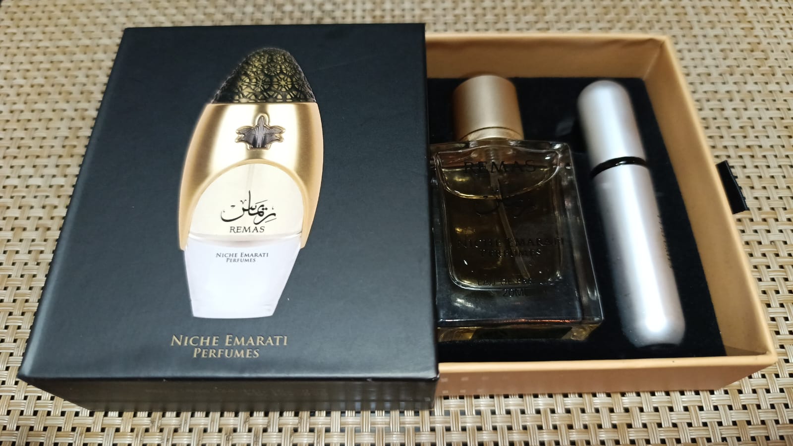 PERFUME ARABE HER LOSS 20ML.