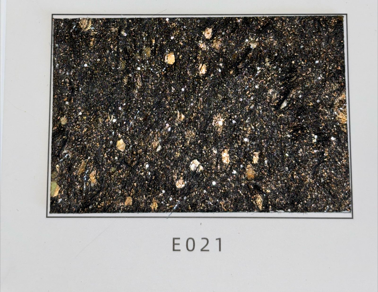 Vista 9 de ECOPAPER PAPEL LIQUIDUIDO DE PARED - CODIGO: E021